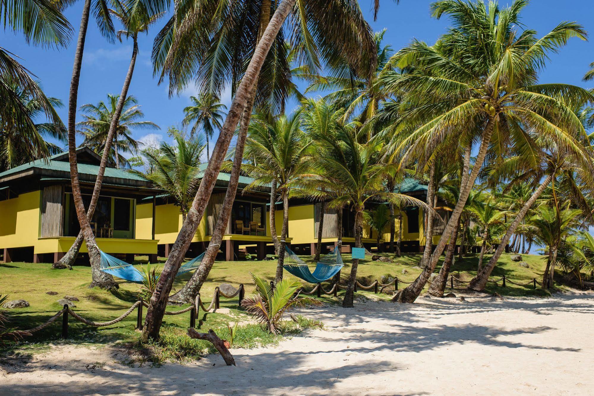 Yemaya Reefs, A Small Luxury Hotel Малий Кукурудзяний острів Екстер'єр фото